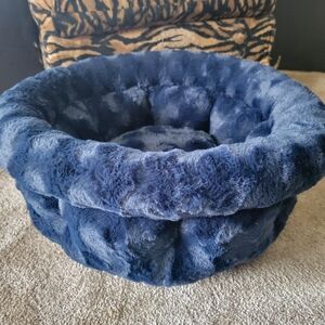 Pet Bed Dog Or Cat Nesting New W Tag